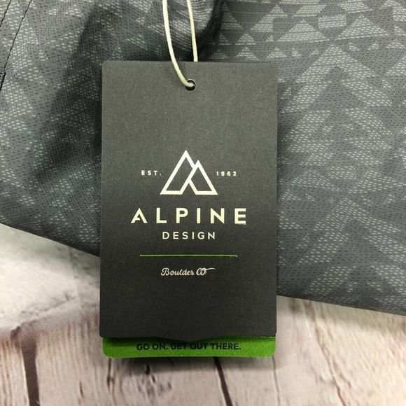 NWT Alpine Design Men Trail Head Tech Shorts Size 40 Gray Polyester Blend M130 5 - Picture 7 of 15